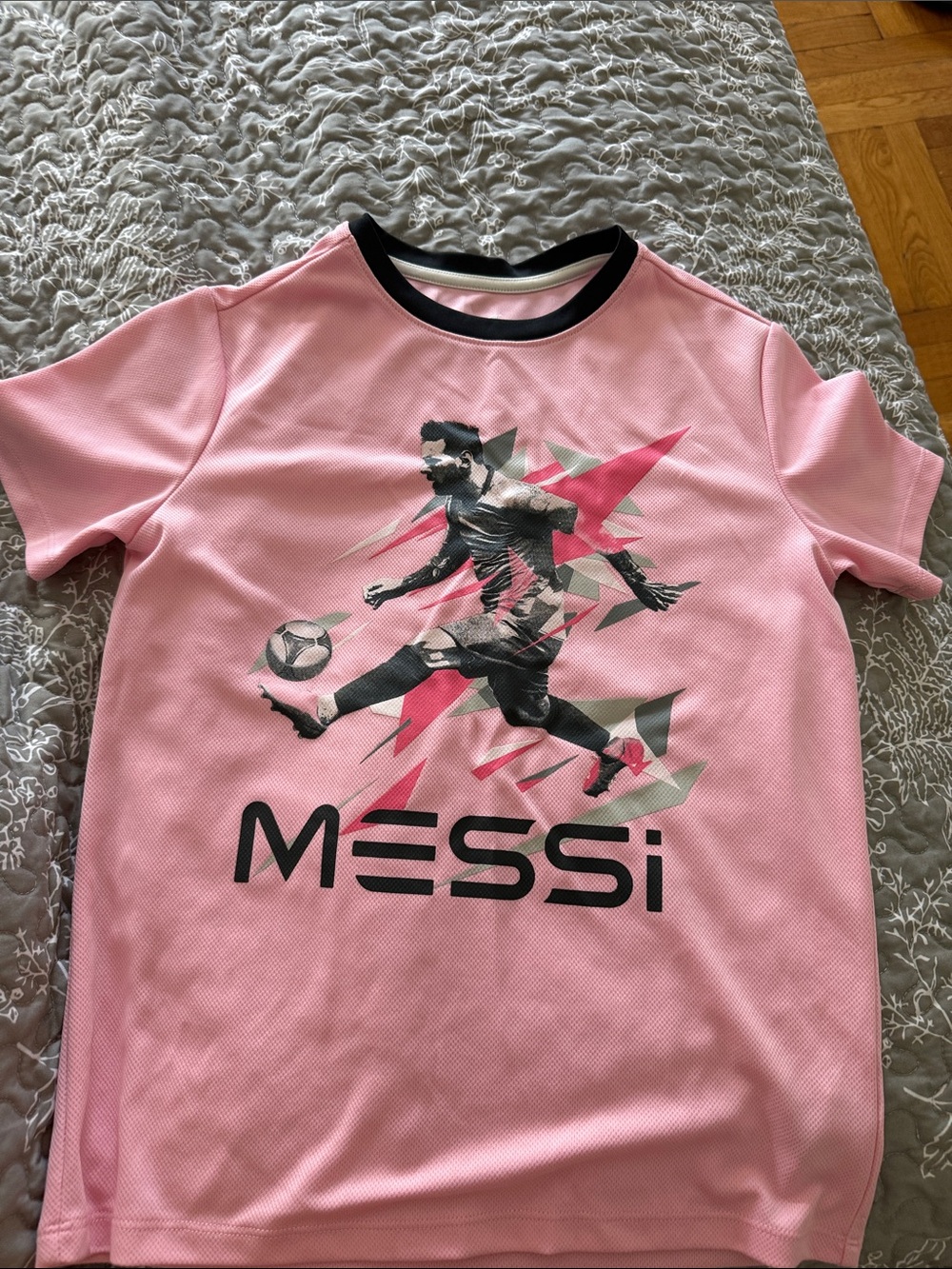 UNISEX - Pink Kids Soccer Graphic Tee /jersey